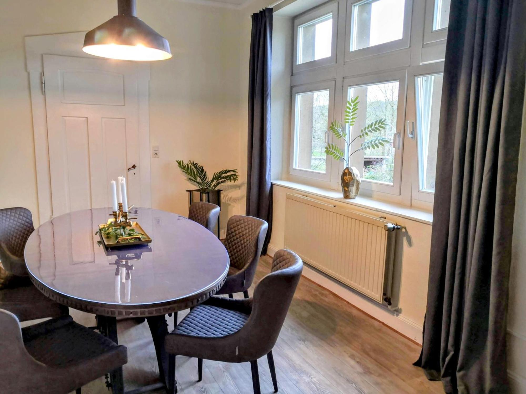 Apartments Am Schloss Rimburg Ubach-Palenberg ภายนอก รูปภาพ